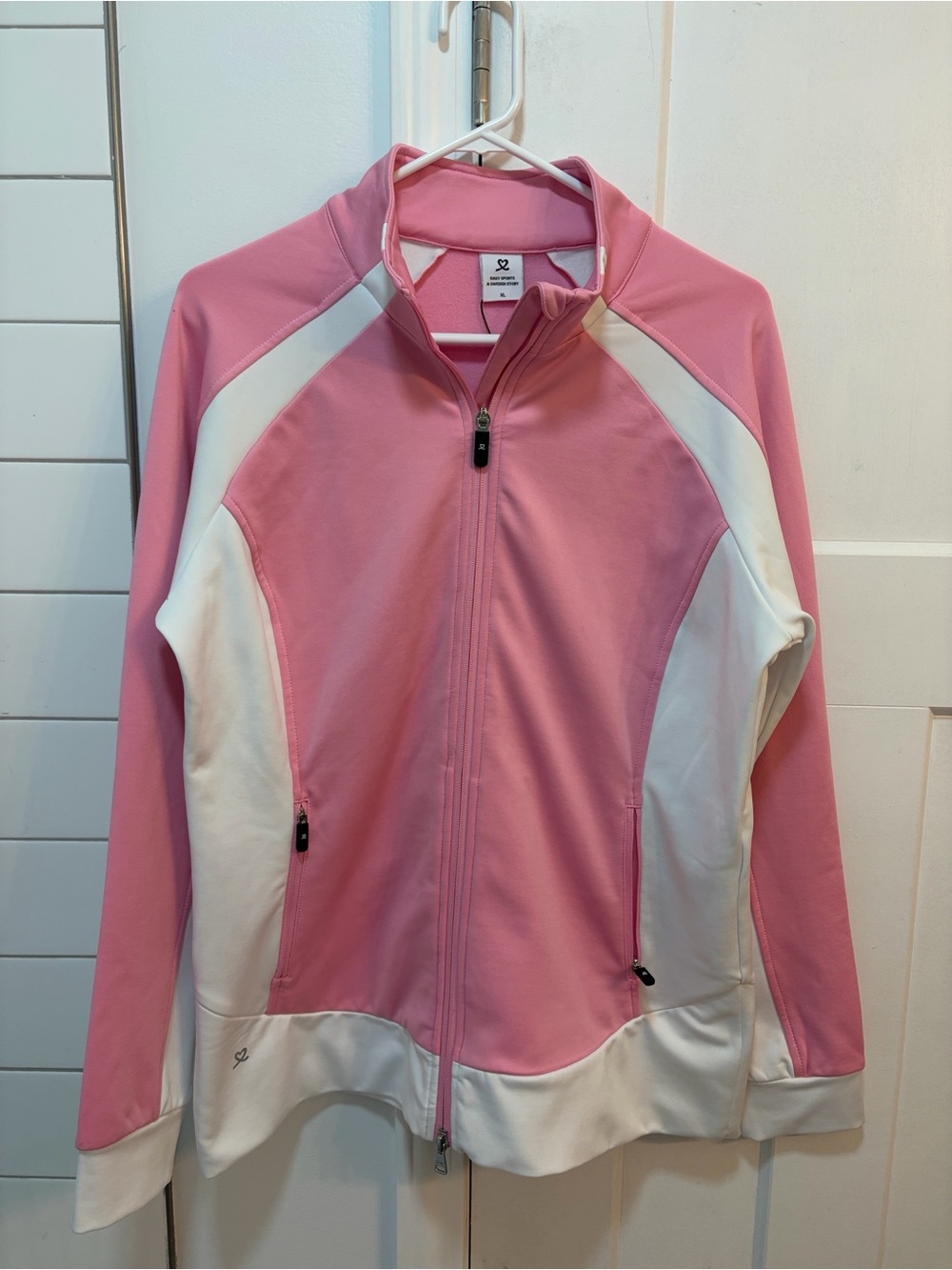 Daily Sports Pink and White Zip-Front Jacket - Size XL